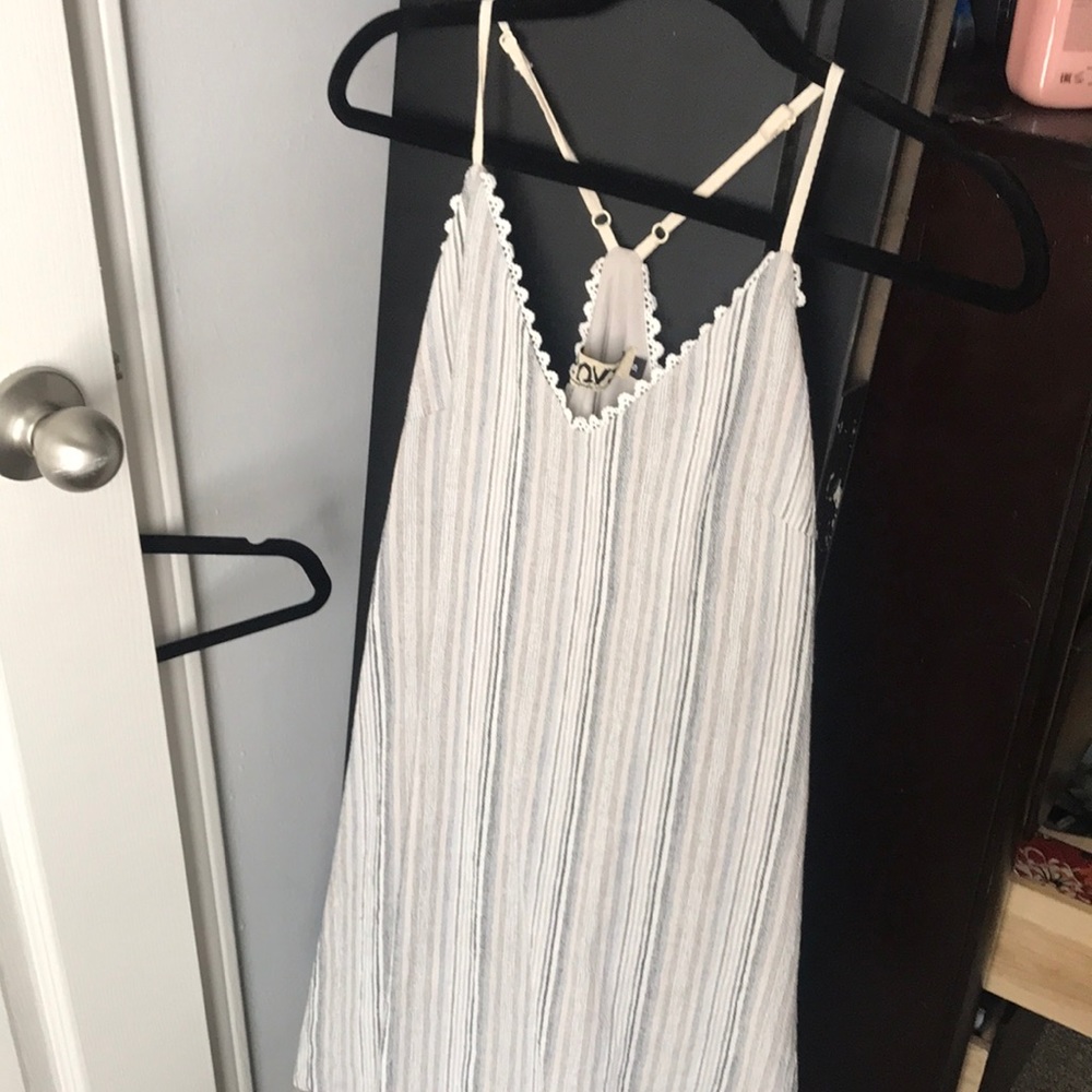 NEUTRAL STRIPED WHITE DRESS W/ DAINTY LACE DETAILS